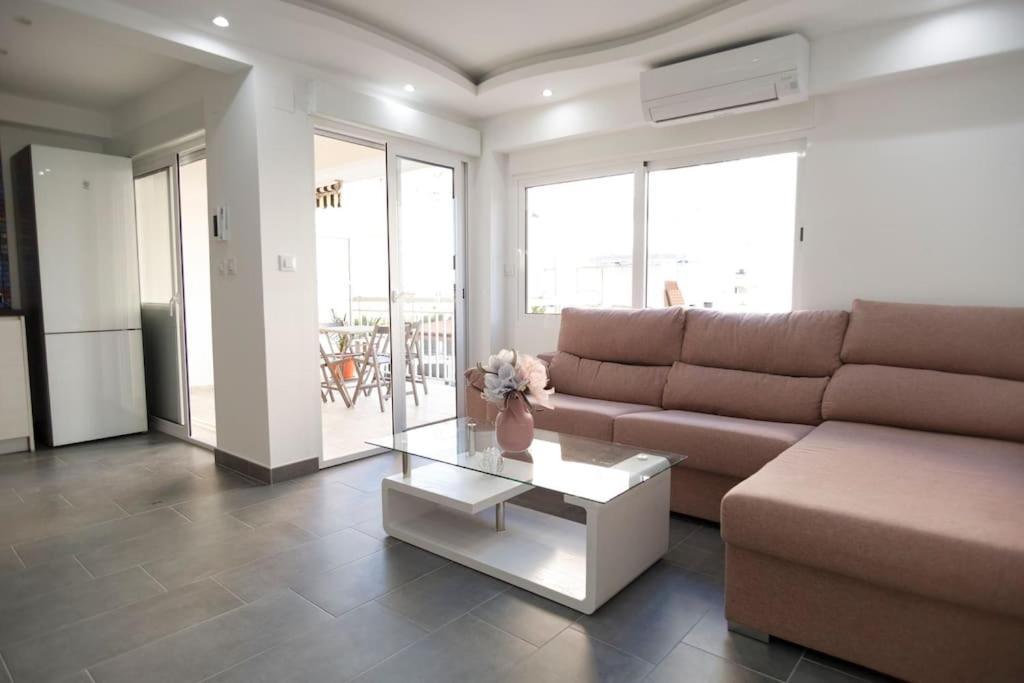 Cozy Apartment, Very Fresh At Playa De Gandia Eksteriør bilde